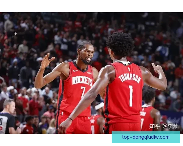 火箭主场鏖战力克开拓者终结连败创造新气象 火箭主场鏖战力克开拓者终结连败创造新气象