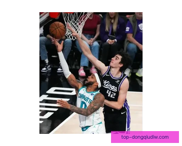 活塞大胜黄蜂全场表现强势展现新赛季统治力