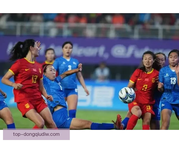 格拉斯哥城女足主场惜败喜百年女足比赛回顾与亮点分析